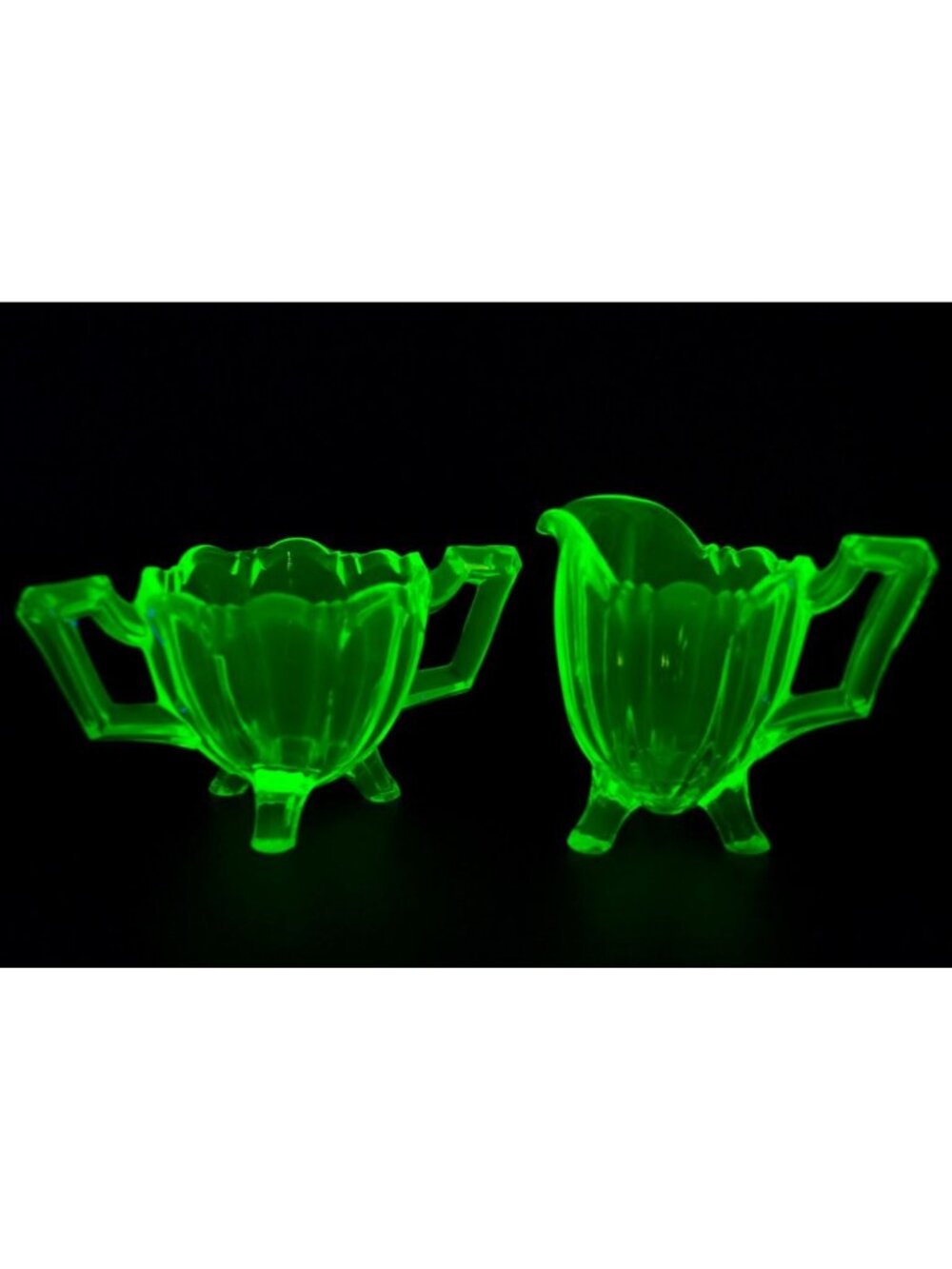 Jefferson Chippendale Uranium Vaseline Glass Creamer Sugar Set Vintage
